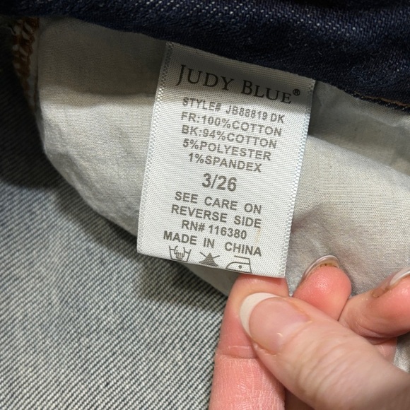 Judy Blue Straight Leg Blue Jeans with Distressed Details - Picture 4 of 4